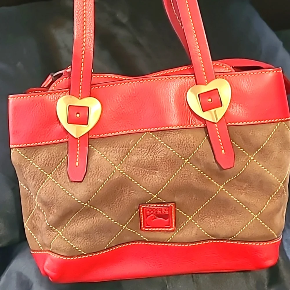 Dooney & Bourke shoulder bag - Picture 1 of 9